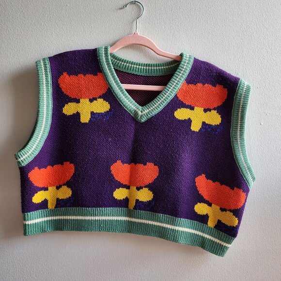 Vintage Tops - Vintage Colorful Vest. Size Large